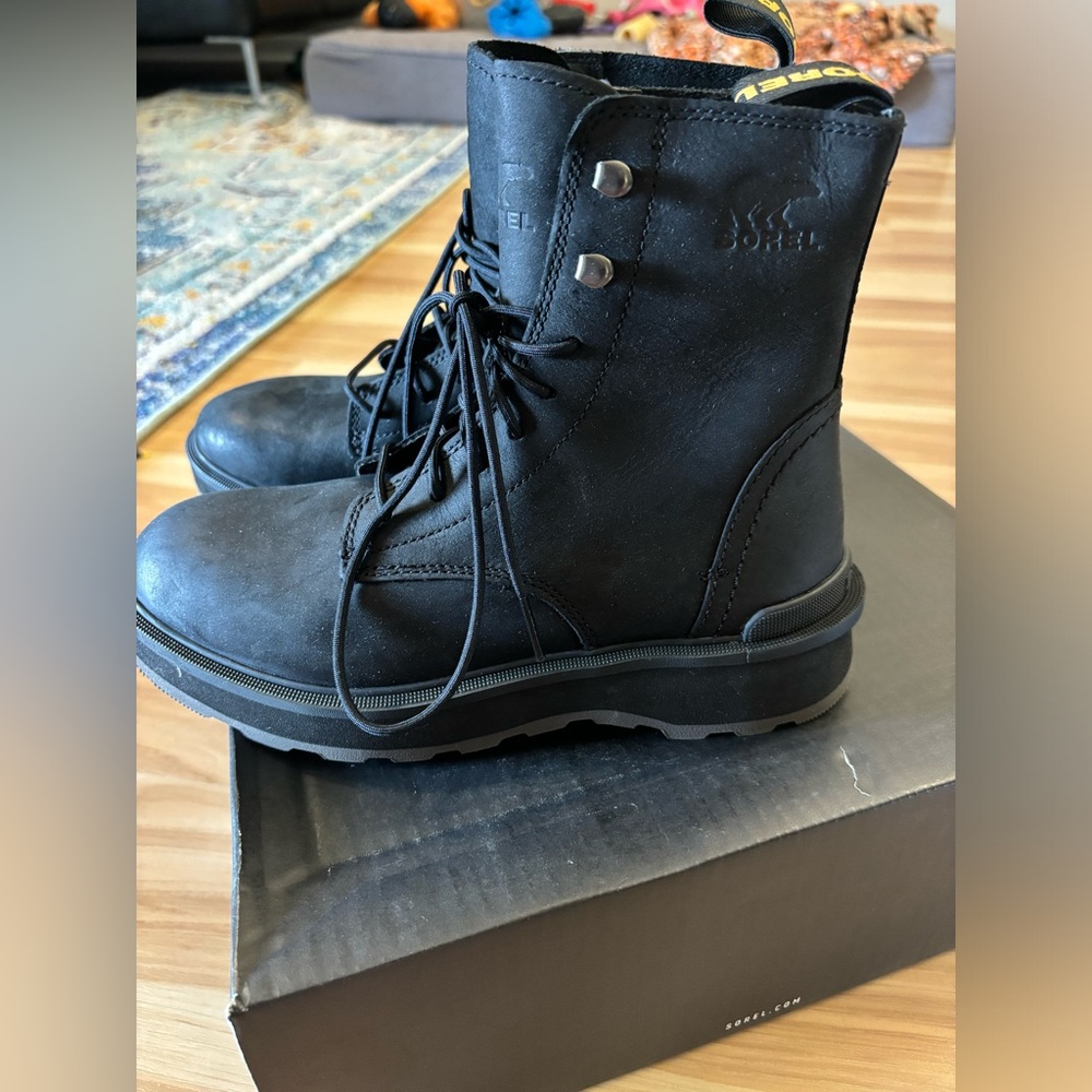 Sorel Women’s Suede Waterproof Hi Line Lace Up Boot in Jet Black Size 6 New - Picture 13 of 15